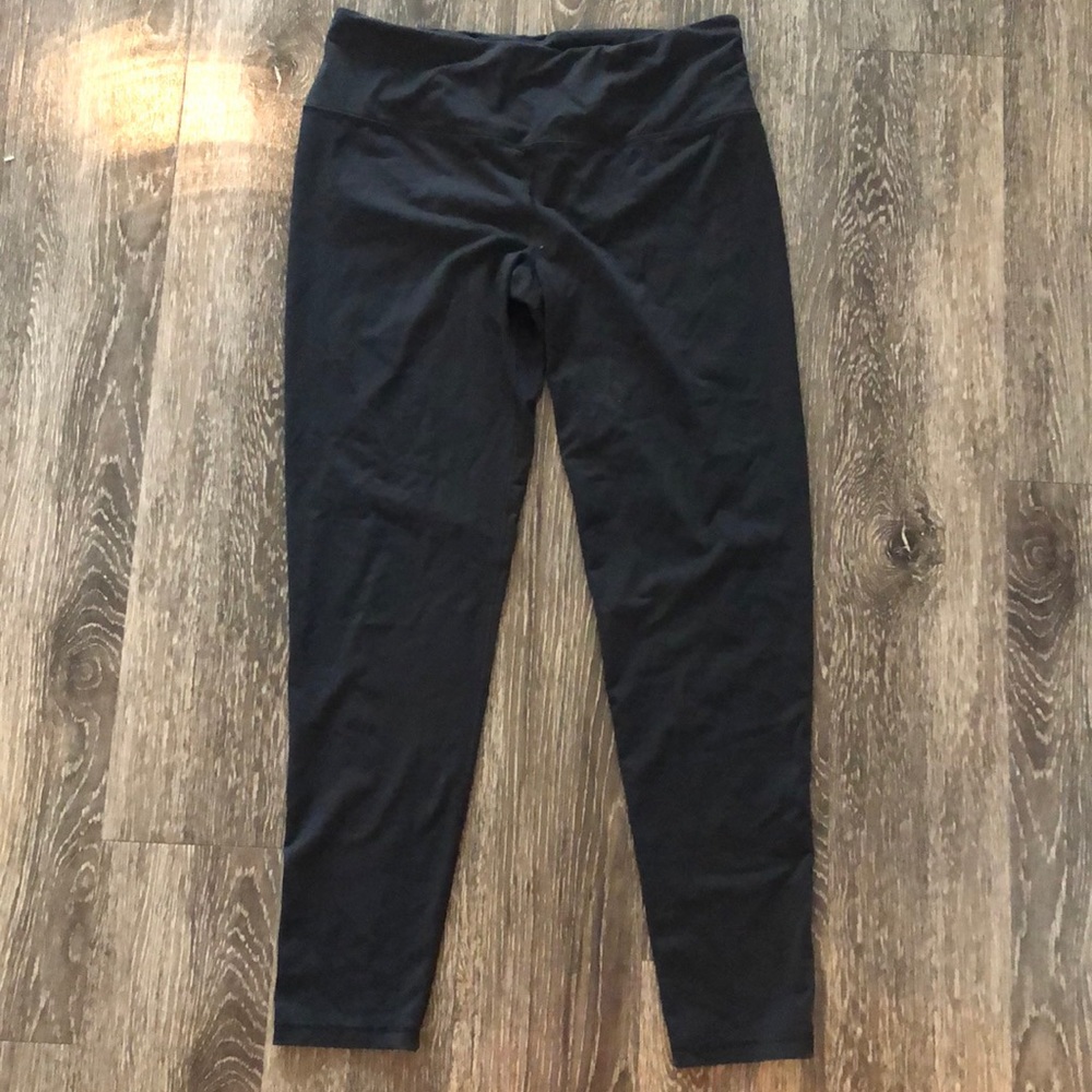 Victoria’s Secret Leggings / Tight | Size Large